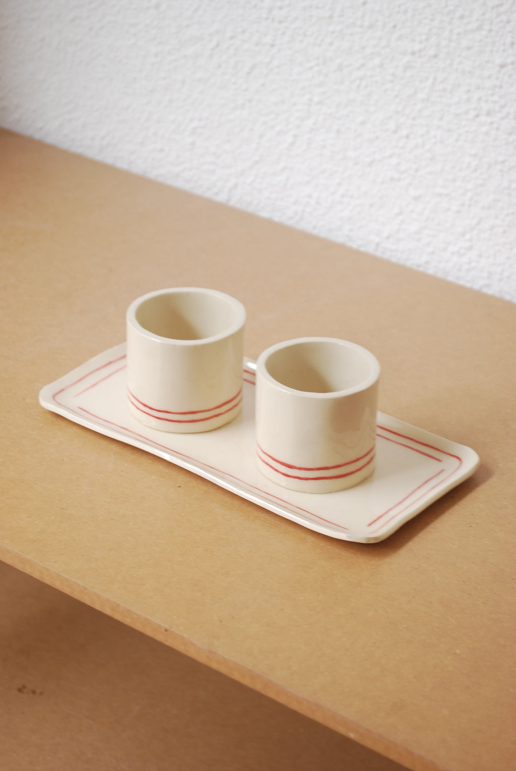 Set rayas. Plato + 2Tazas